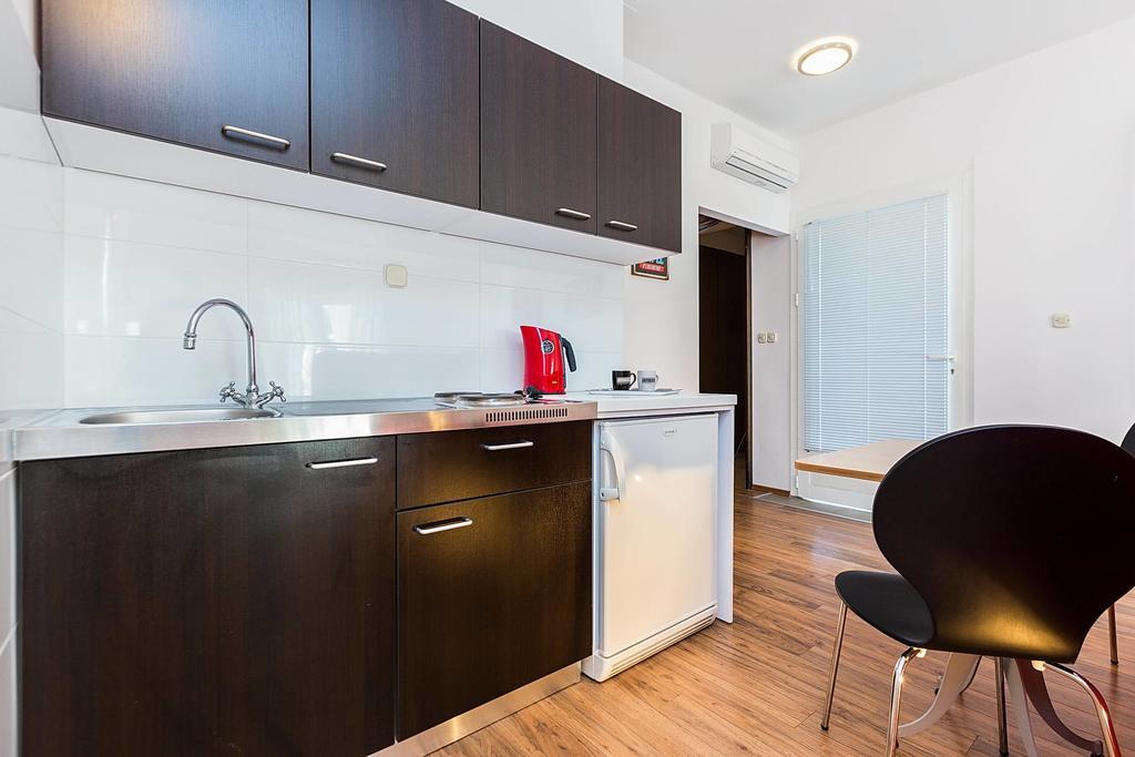 Apartments Dada Biograd Na Moru Oda fotoğraf