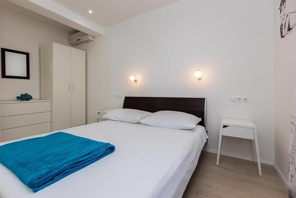 Apartments Dada Biograd Na Moru Oda fotoğraf